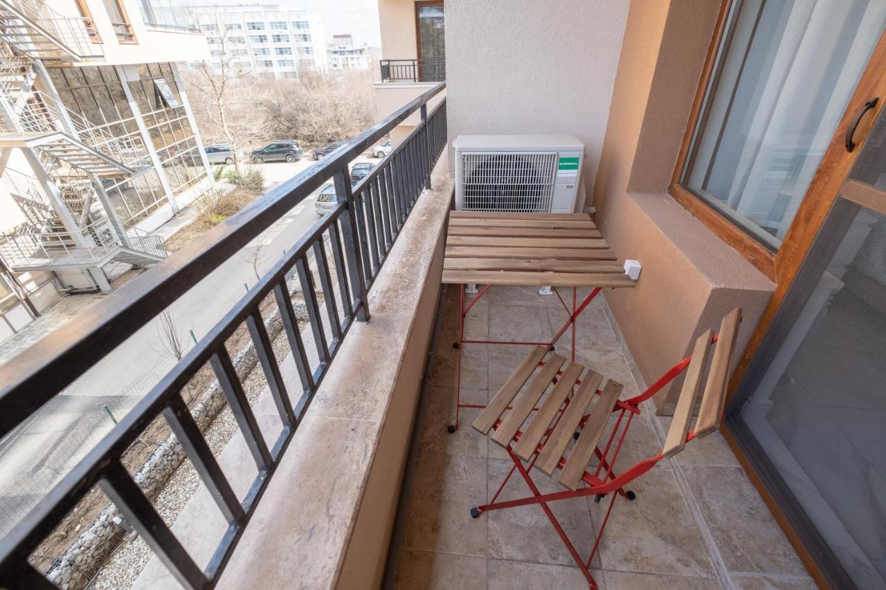 Sunny Dream Apartments Sofia Luaran gambar